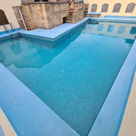 Suite Parentale Climatisee Castillon Du Gard 3*